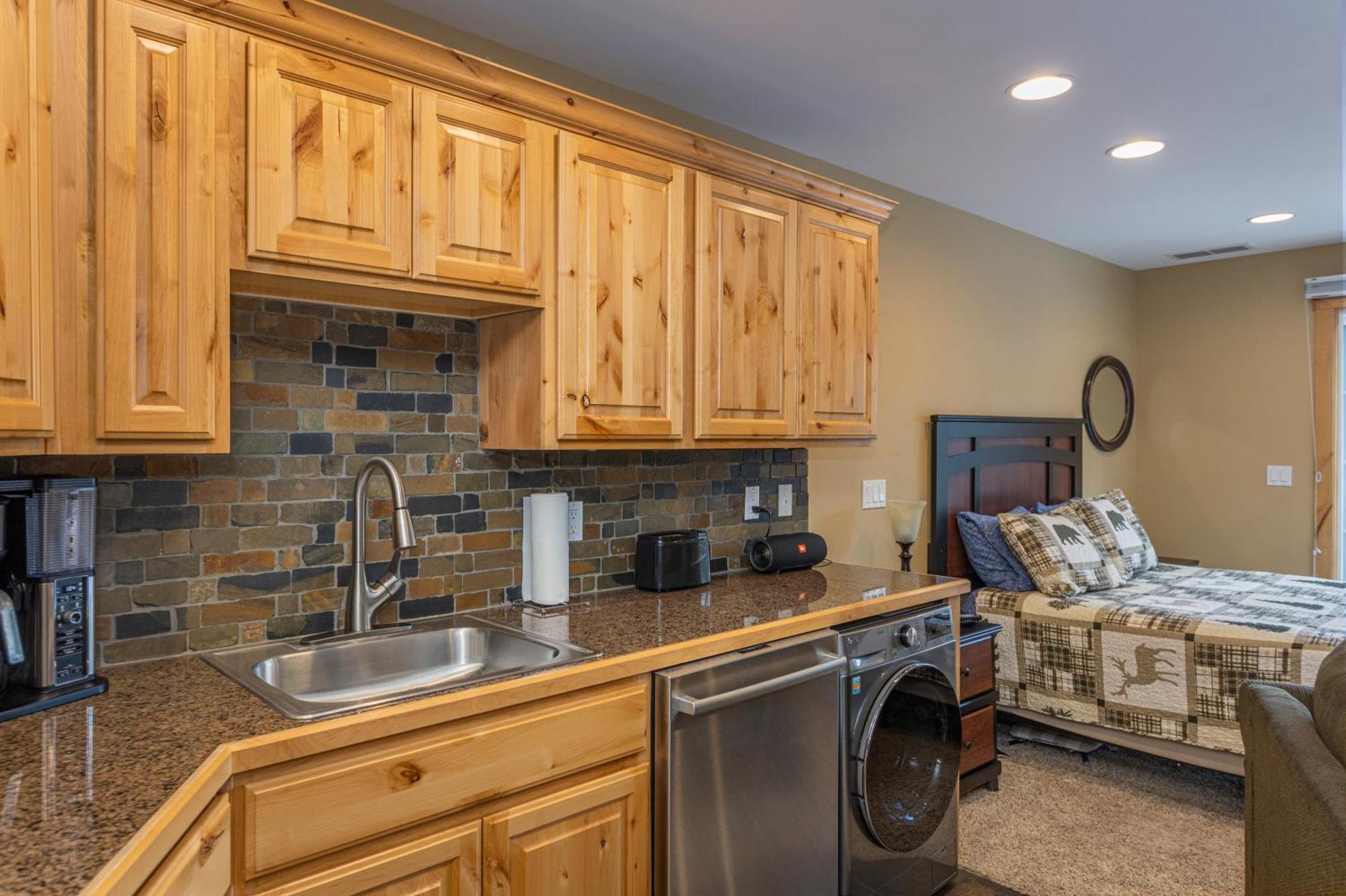 Penthouse Studio W Mtn Sunrise Views & Near Silver Mtn Kellogg Exterior photo